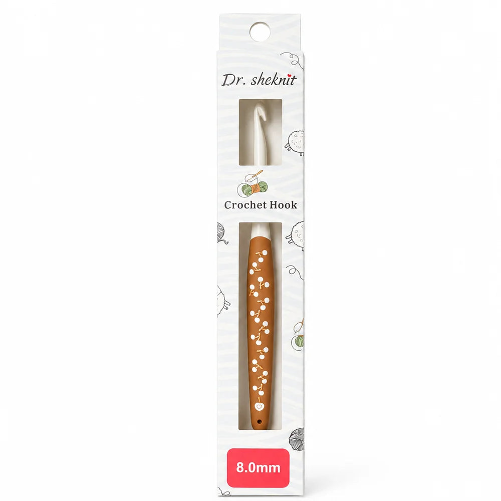 CH166 8.0 mm brown cherry two-tone ergonomic crochet hook in retail packaging