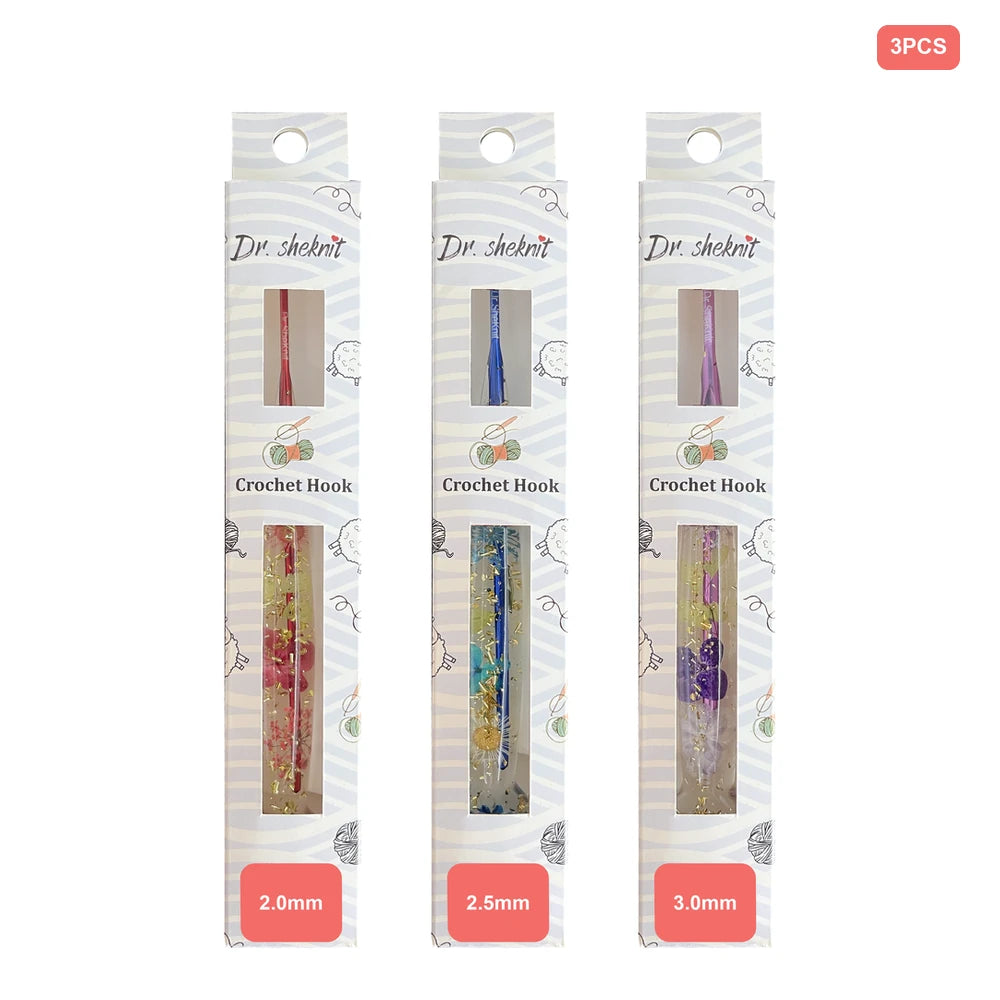 Dr.SheKnit CH171 3-piece floral resin crochet hook set in retail packaging, 2.0mm, 2.5mm, 3.0mm