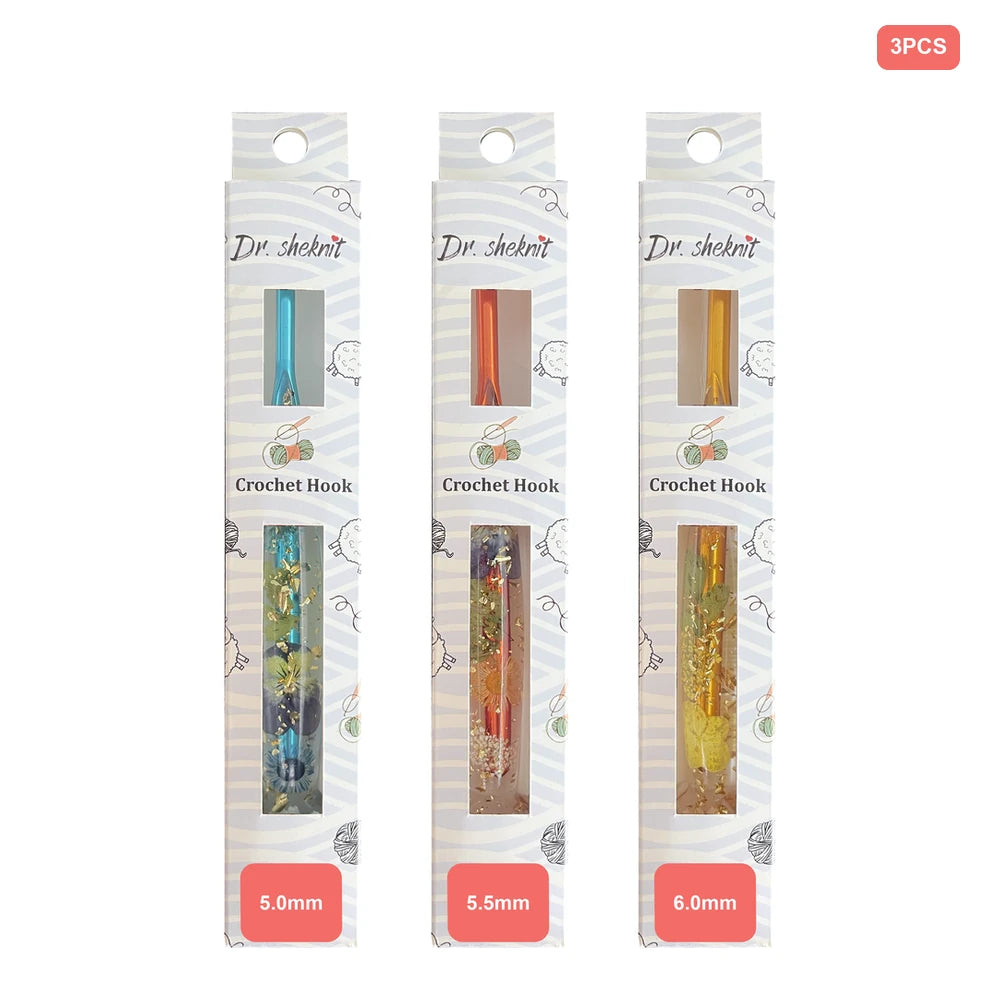 Dr.SheKnit CH171 3-piece floral resin crochet hook set in retail packaging, 5.0mm, 5.5mm, 6.0mm