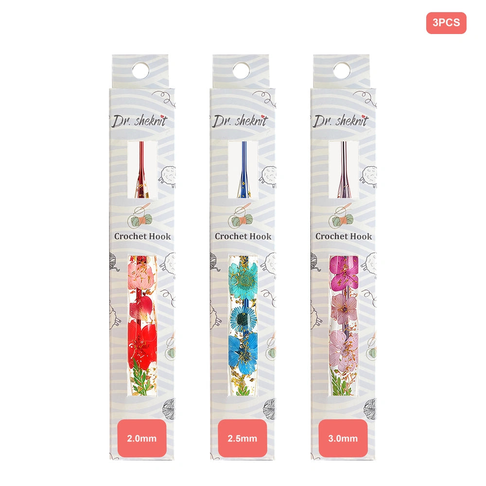 Dr.SheKnit CH172 three-piece floral resin crochet hook set in 2.0mm, 2.5mm and 3.0mm