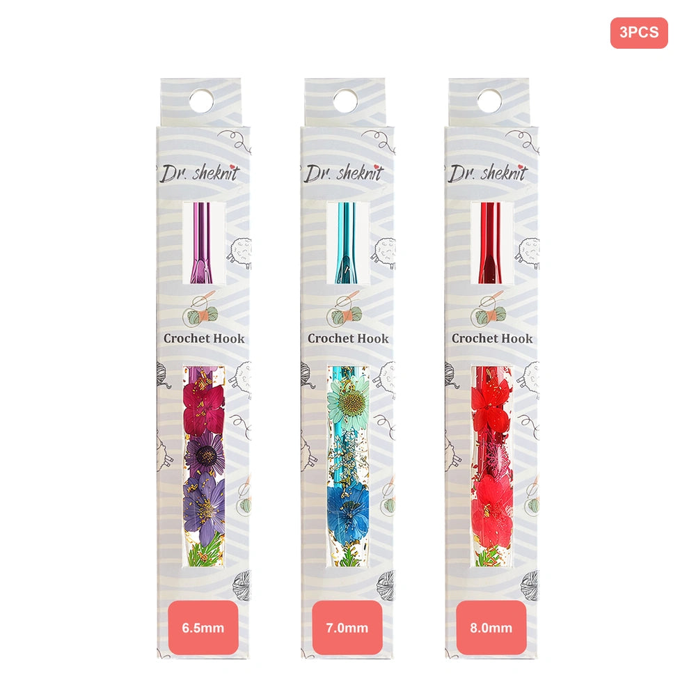 Dr.SheKnit CH172 three-piece floral resin crochet hook set in 6.5mm, 7.0mm and 8.0mm