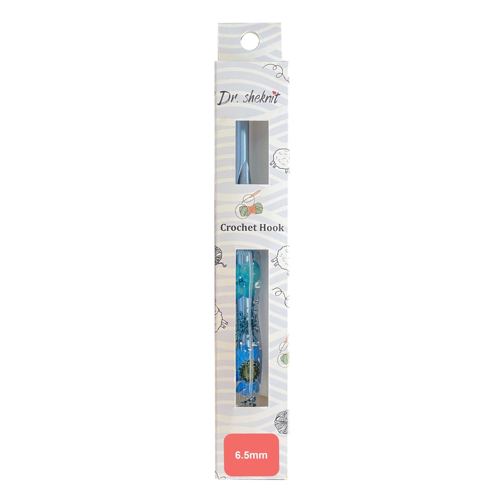 Dr.SheKnit CH176 6.50mm floral resin ergonomic crochet hook in retail packaging