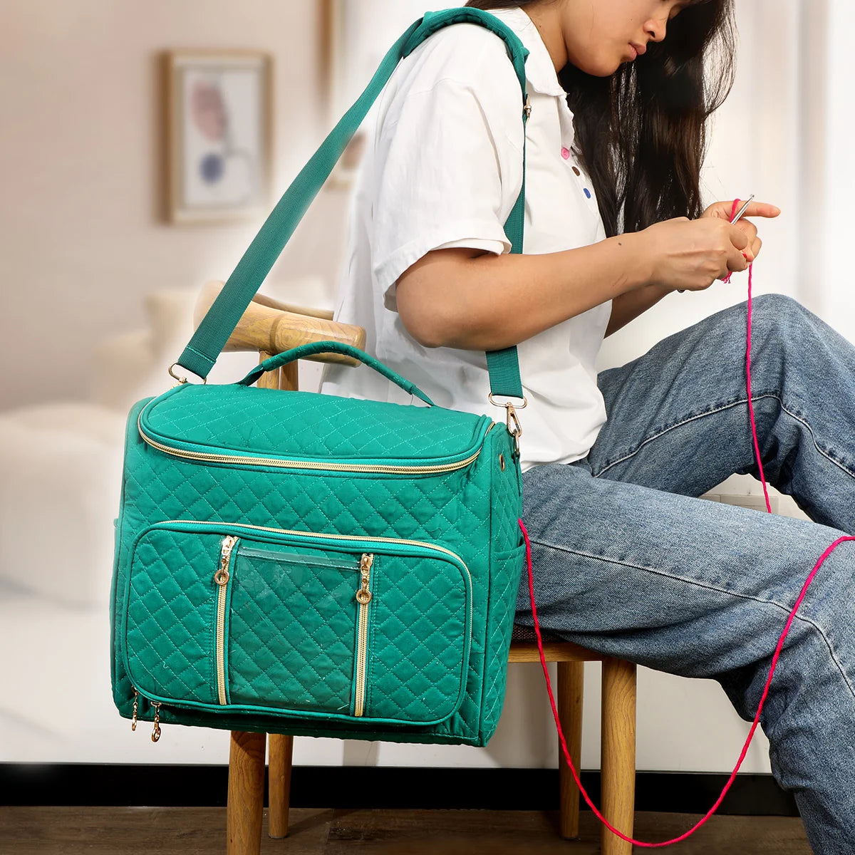 Quilted Yarn Storage Bag with Crochet Hook Organizer – EB122
